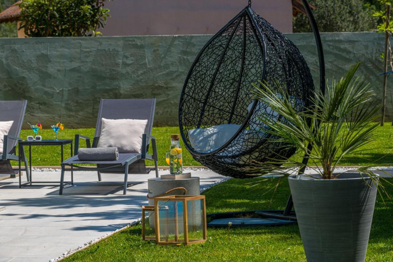 Villa Oasis - Your Luxury Home Away From Home Celopeci Exterior foto