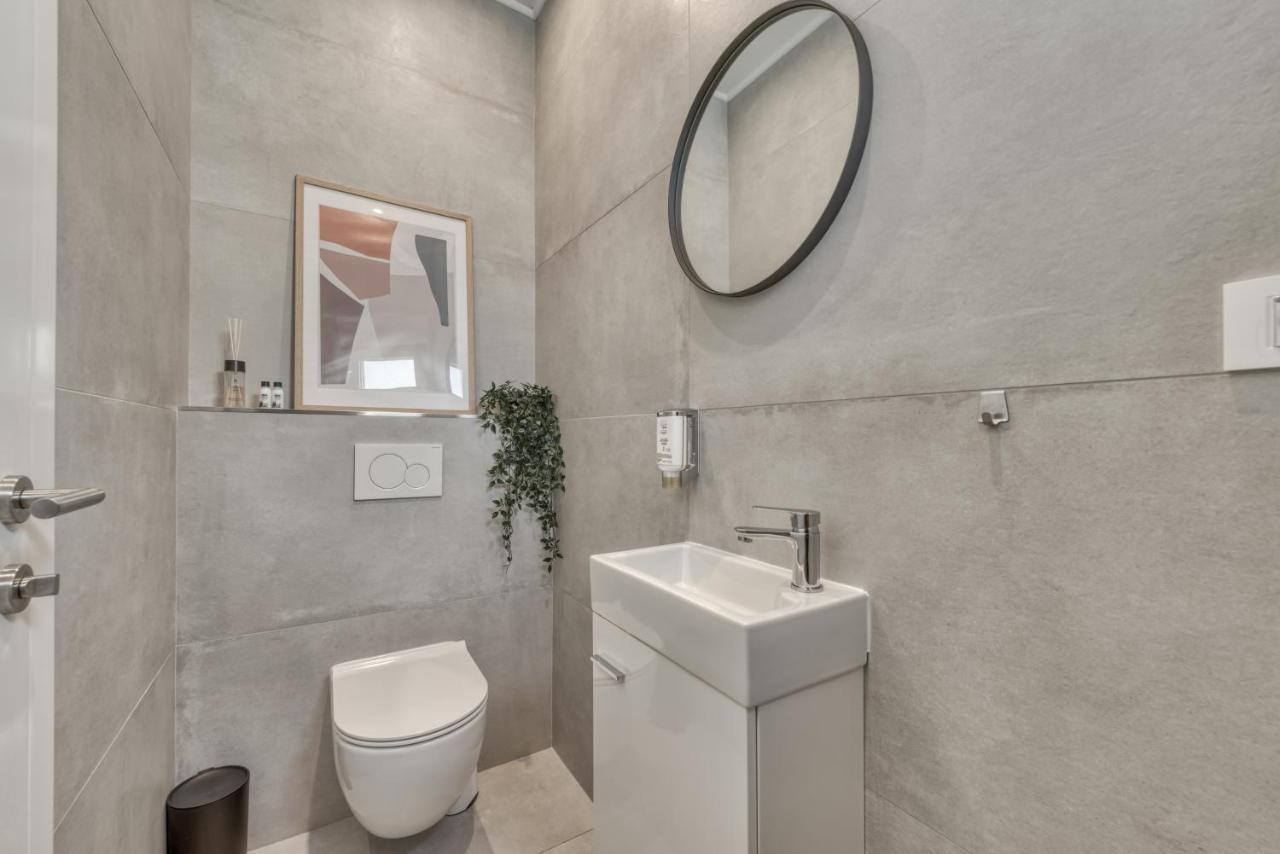 Villa Oasis - Your Luxury Home Away From Home Celopeci Exterior foto